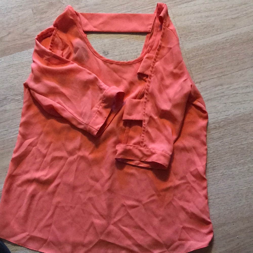Blouse - Picture 2 of 2